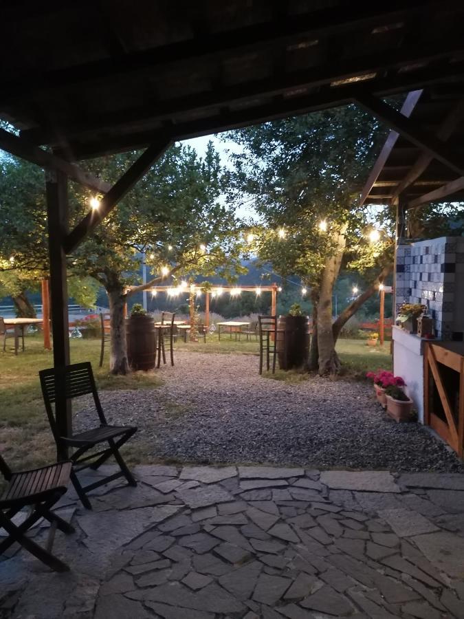 Agriturismo Dei Legi San Pietro Vara Exterior foto