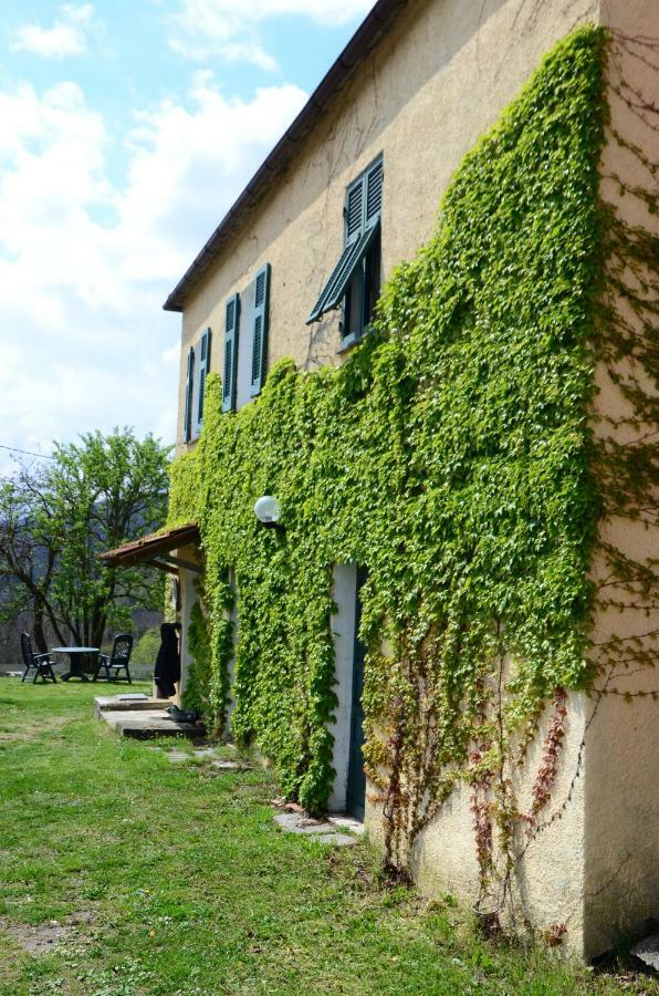 Agriturismo Dei Legi Villa San Pietro Vara Exterior foto